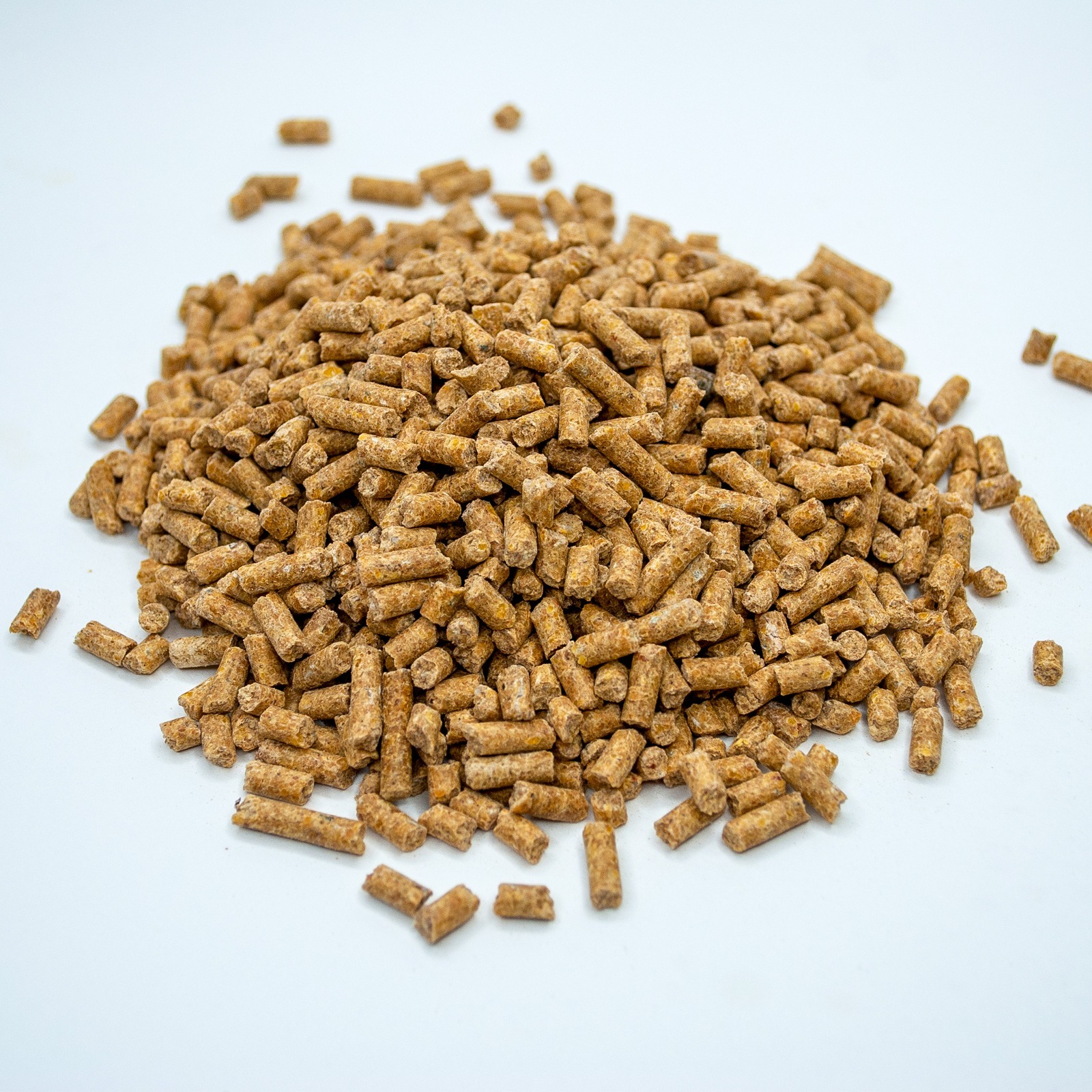 5 (3) Poultry Feed Pellet - Image 1